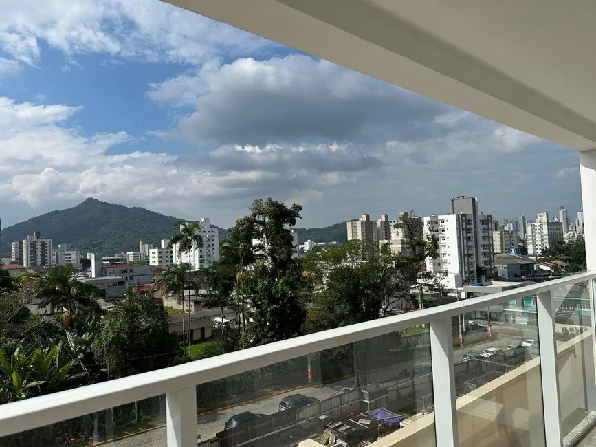 Foto 3 de Apartamento com 2 quartos à venda, 71m2 em Camboriu - SC