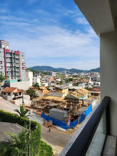 Foto 4 de Apartamento com 2 quartos à venda, 65m2 em Camboriu - SC