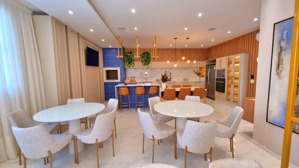 Foto 8 de Apartamento com 2 quartos à venda, 65m2 em Camboriu - SC