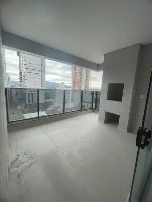 Foto 5 de Apartamento com 3 quartos à venda, 88m2 em Meia Praia, Itapema - SC