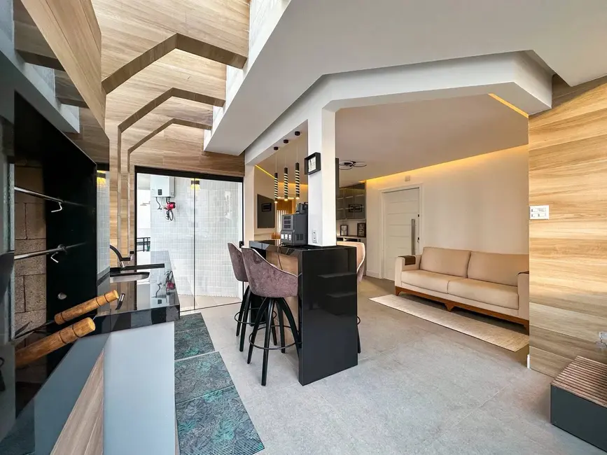 Apartamento com 3 quartos à venda, 199m2 em Centro, Balneario Camboriu - SC - imagem 6 Foto 6 de Apartamento com 3 quartos à venda, 199m2 em Centro, Balneario Camboriu - SC