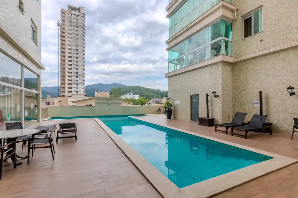 Foto 2 de Apartamento com 3 quartos à venda, 139m2 em Centro, Itapema - SC