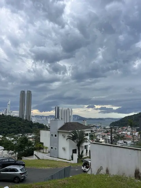 Terreno / Lote à venda, 481m2 em Barra, Balneario Camboriu - SC - imagem 2 Foto 2 de Terreno / Lote à venda, 481m2 em Barra, Balneario Camboriu - SC