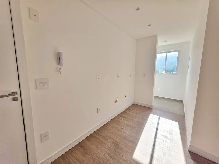 Foto 7 de Apartamento com 2 quartos para alugar, 56m2 em Itapema - SC