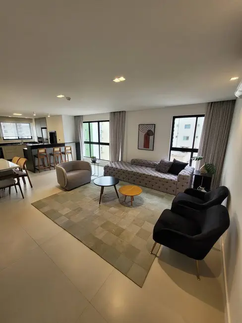 Foto 1 de Apartamento com 3 quartos para alugar, 116m2 em Centro, Balneario Camboriu - SC