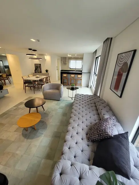 Foto 4 de Apartamento com 3 quartos para alugar, 116m2 em Centro, Balneario Camboriu - SC