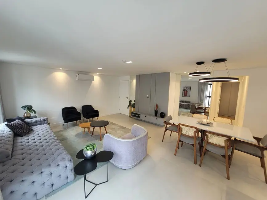 Foto 8 de Apartamento com 3 quartos para alugar, 116m2 em Centro, Balneario Camboriu - SC