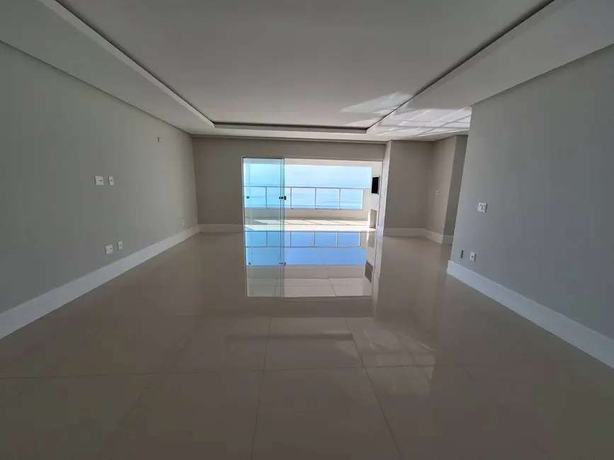 Foto 7 de Apartamento com 4 quartos para alugar, 182m2 em Meia Praia, Itapema - SC