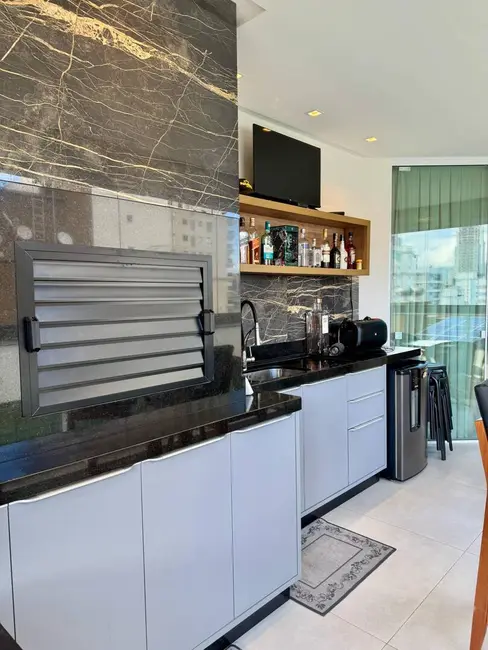 Foto 9 de Apartamento com 4 quartos para alugar, 198m2 em Meia Praia, Itapema - SC