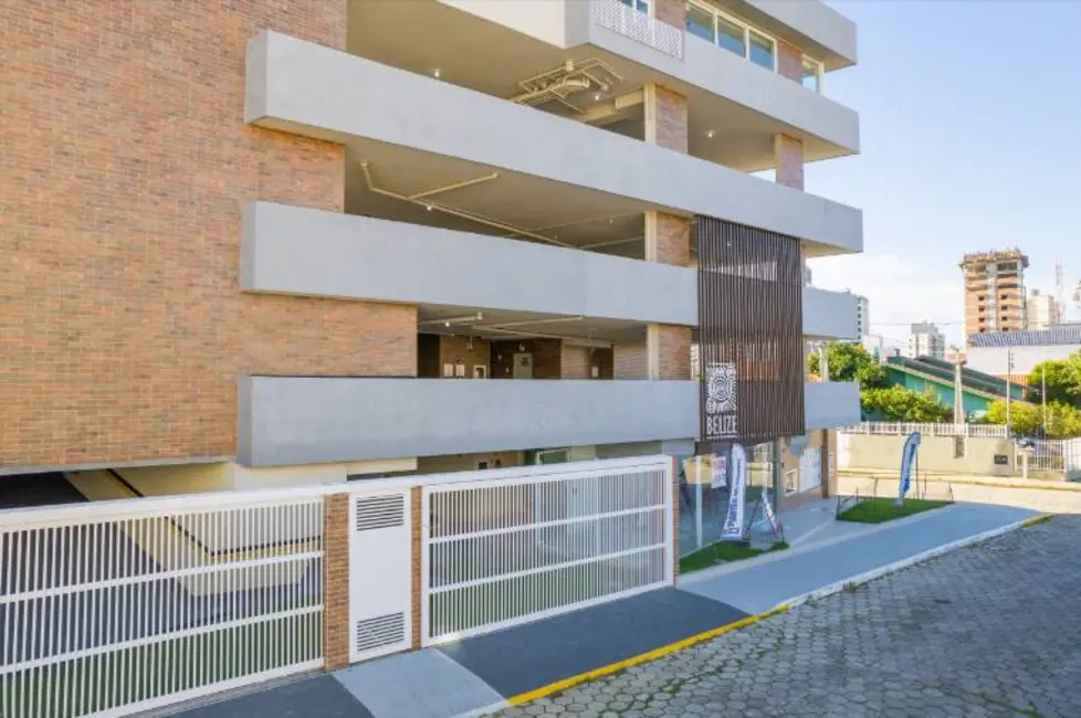 Foto 6 de Apartamento com 2 quartos à venda, 102m2 em Porto Belo - SC