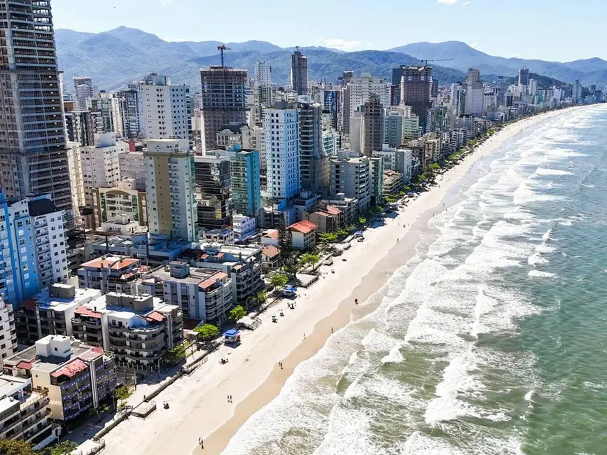 Foto 1 de Apartamento com 4 quartos à venda e para alugar, 158m2 em Meia Praia, Itapema - SC