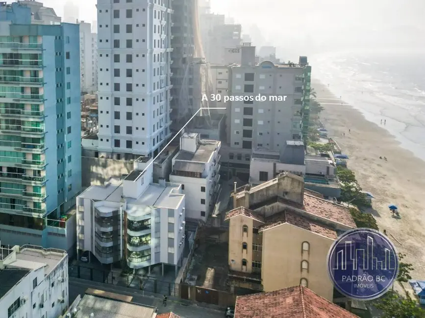 Foto 2 de Apartamento com 4 quartos para alugar, 158m2 em Meia Praia, Itapema - SC