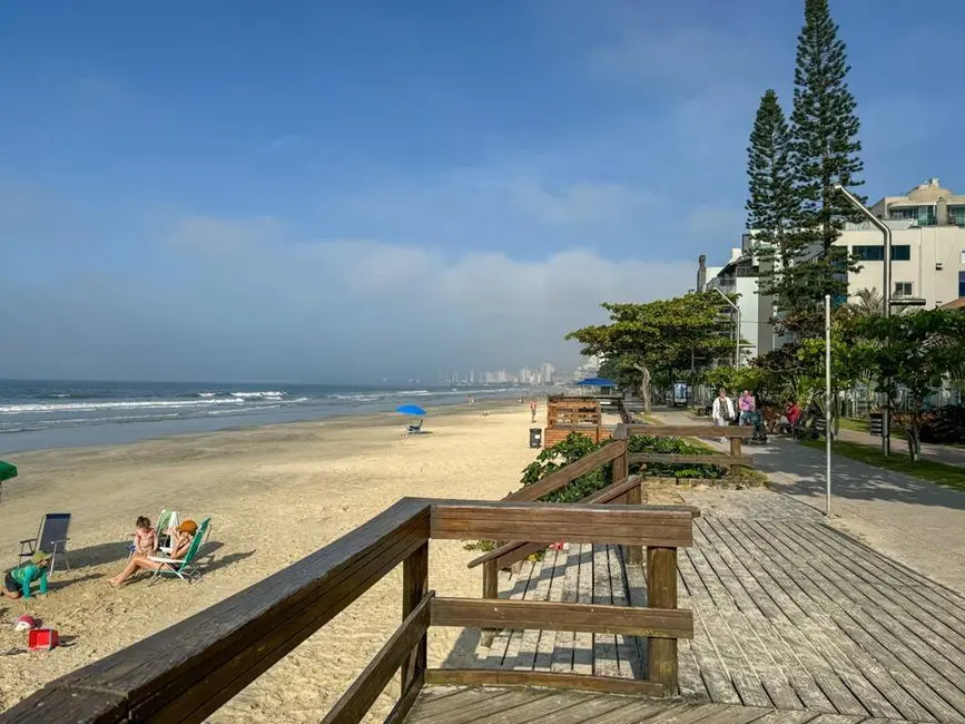 Foto 5 de Apartamento com 4 quartos à venda e para alugar, 158m2 em Meia Praia, Itapema - SC