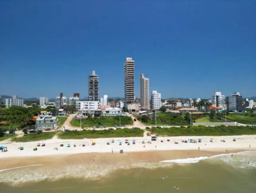 Foto 2 de Apartamento com 3 quartos à venda, 135m2 em Balneario Picarras - SC