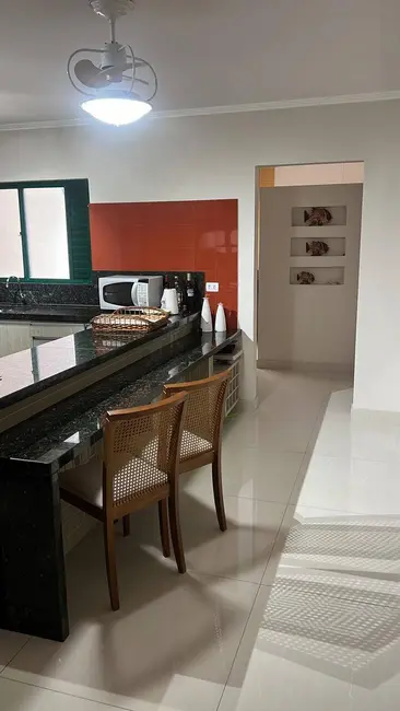 Apartamento com 3 quartos à venda, 158m2 em Centro, Balneario Camboriu - SC - imagem 6 Foto 6 de Apartamento com 3 quartos à venda, 158m2 em Centro, Balneario Camboriu - SC