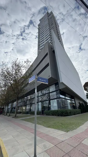 Apartamento com 3 quartos à venda, 132m2 em Centro, Balneario Camboriu - SC - imagem 4 Foto 4 de Apartamento com 3 quartos à venda, 132m2 em Centro, Balneario Camboriu - SC