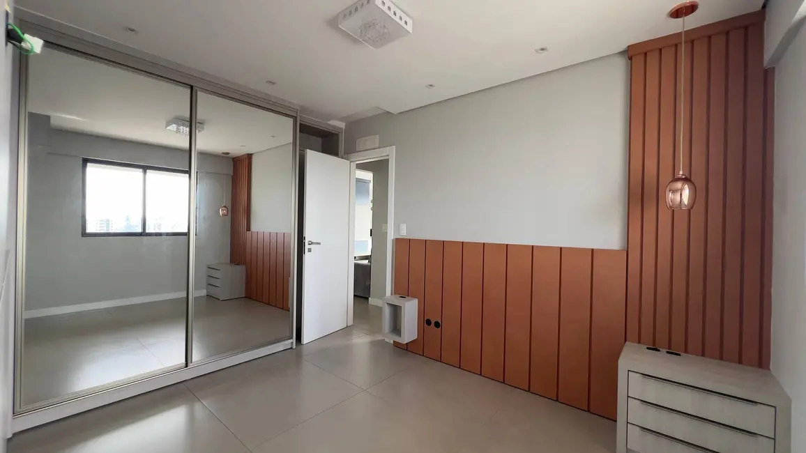Apartamento com 3 quartos à venda, 132m2 em Centro, Balneario Camboriu - SC - imagem 7 Foto 7 de Apartamento com 3 quartos à venda, 132m2 em Centro, Balneario Camboriu - SC
