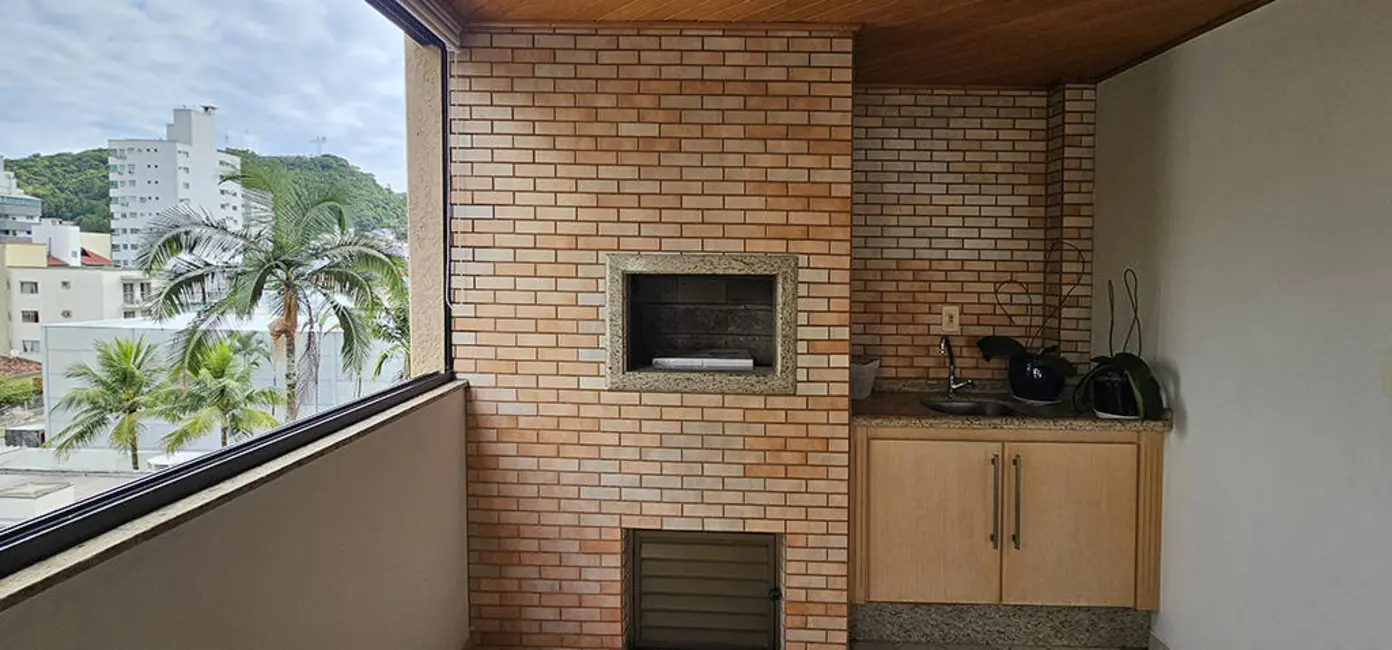 Apartamento com 3 quartos à venda, 120m2 em Centro, Balneario Camboriu - SC - imagem 2 Foto 2 de Apartamento com 3 quartos à venda, 120m2 em Centro, Balneario Camboriu - SC