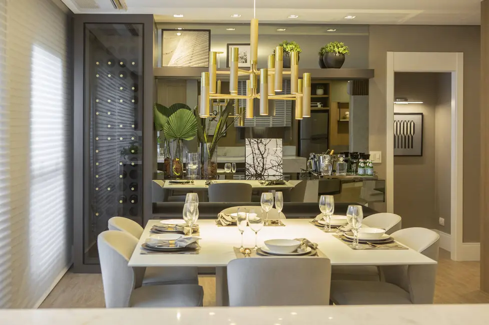 Foto 9 de Apartamento com 2 quartos à venda, 73m2 em Centro, Curitiba - PR