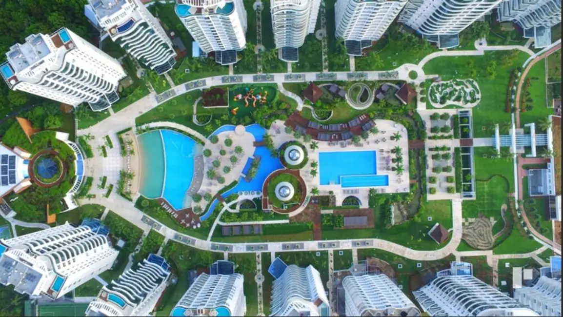 Apartamento com 5 quartos para alugar, 280m2 em Centro, Balneario Camboriu - SC - imagem 8 Foto 8 de Apartamento com 5 quartos para alugar, 280m2 em Centro, Balneario Camboriu - SC