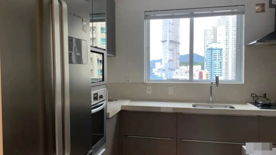 Apartamento com 4 quartos para alugar, 144m2 em Centro, Balneario Camboriu - SC - imagem 5 Foto 5 de Apartamento com 4 quartos para alugar, 144m2 em Centro, Balneario Camboriu - SC
