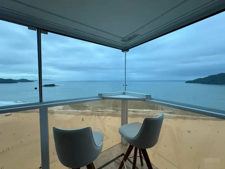 Foto 2 de Apartamento com 3 quartos para alugar, 165m2 em Pioneiros, Balneario Camboriu - SC