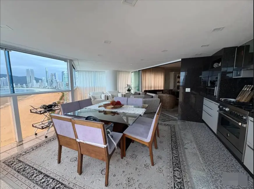 Foto 5 de Apartamento com 3 quartos para alugar, 165m2 em Pioneiros, Balneario Camboriu - SC