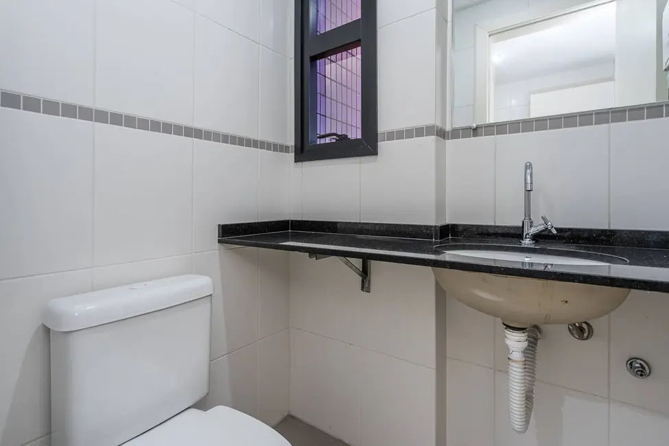 Foto 4 de Sala Comercial para alugar, 52m2 em Itapema - SC