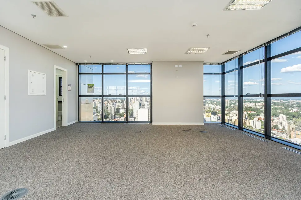 Foto 1 de Sala Comercial para alugar, 131m2 em Meia Praia, Itapema - SC