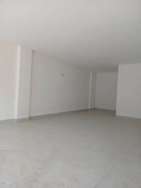 Foto 2 de Sala Comercial para alugar, 302m2 em Meia Praia, Itapema - SC