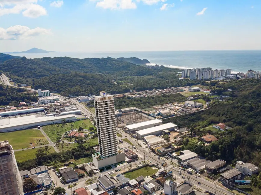Foto 2 de Sala Comercial para alugar, 140m2 em Itajai - SC
