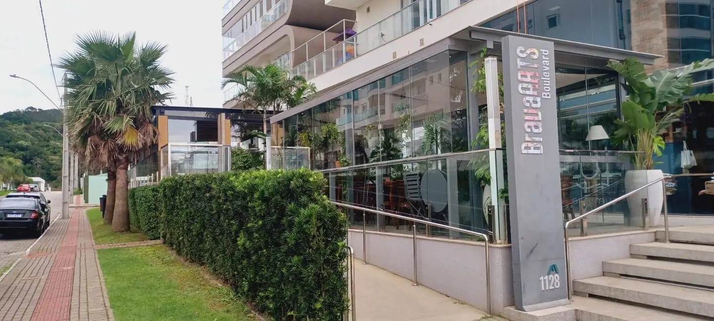 Foto 1 de Sala Comercial para alugar, 78m2 em Centro, Balneario Camboriu - SC