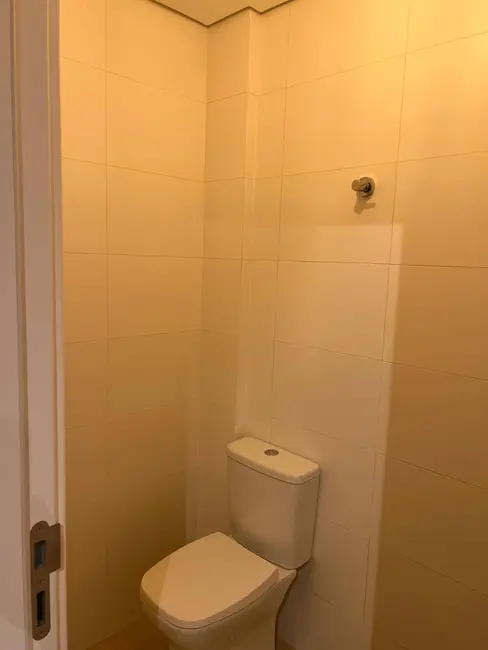 Foto 3 de Sala Comercial para alugar, 92m2 em Porto Belo - SC