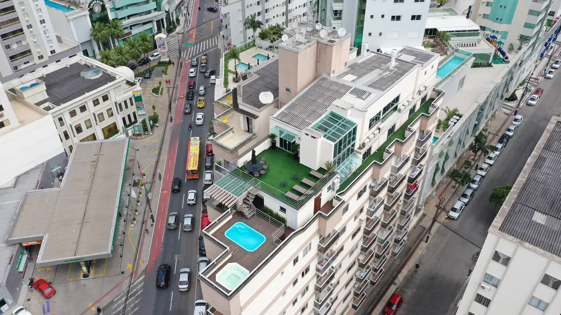 Foto 8 de Apartamento com 3 quartos à venda, 123m2 em Centro, Balneario Camboriu - SC