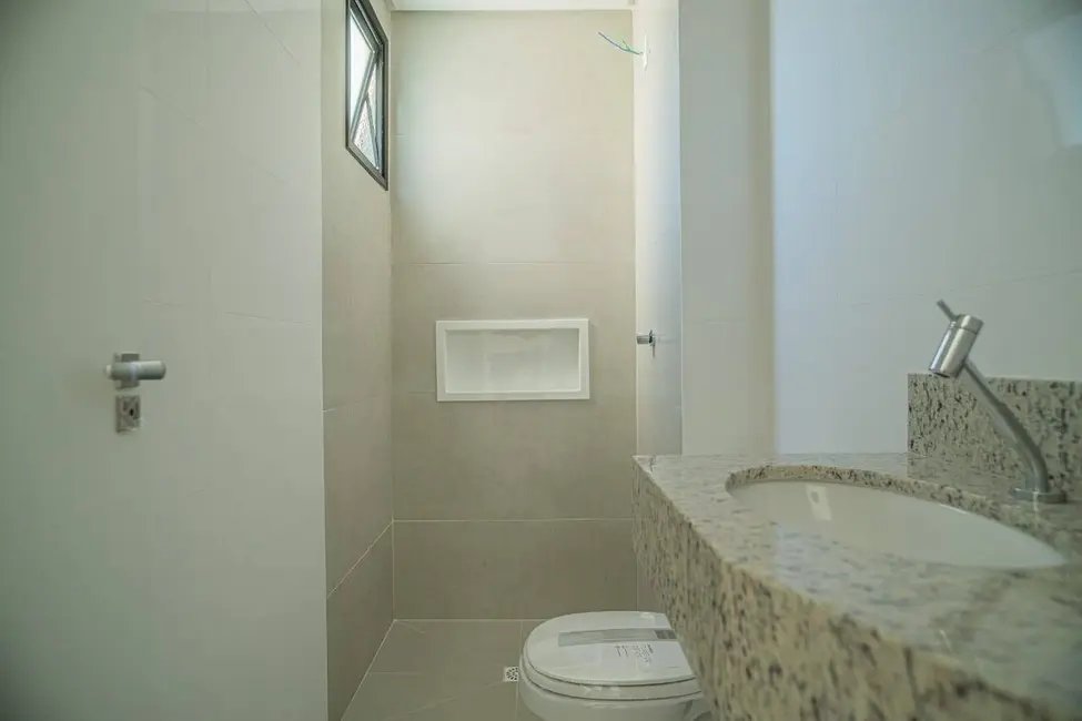 Apartamento com 2 quartos à venda, 173m2 em Centro, Balneario Camboriu - SC - imagem 9 Foto 9 de Apartamento com 2 quartos à venda, 173m2 em Centro, Balneario Camboriu - SC