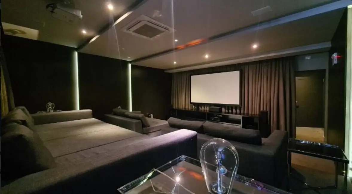 Apartamento com 4 quartos à venda, 250m2 em Centro, Balneario Camboriu - SC - imagem 7 Foto 7 de Apartamento com 4 quartos à venda, 250m2 em Centro, Balneario Camboriu - SC