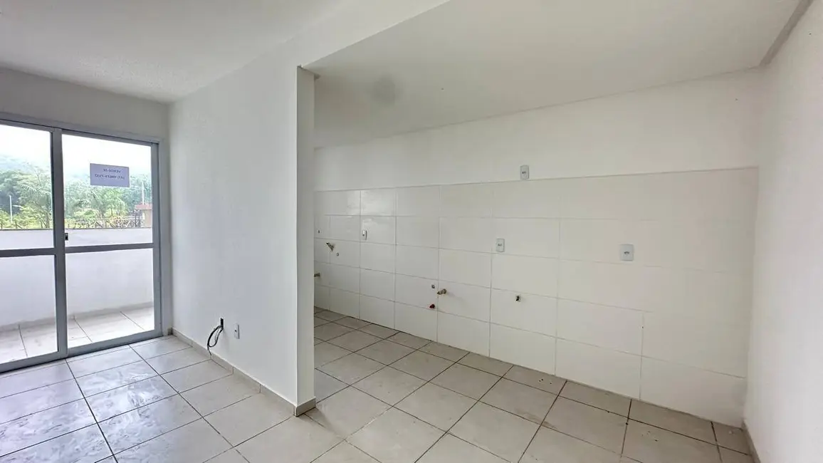 Foto 5 de Apartamento com 2 quartos à venda, 60m2 em Itapema - SC