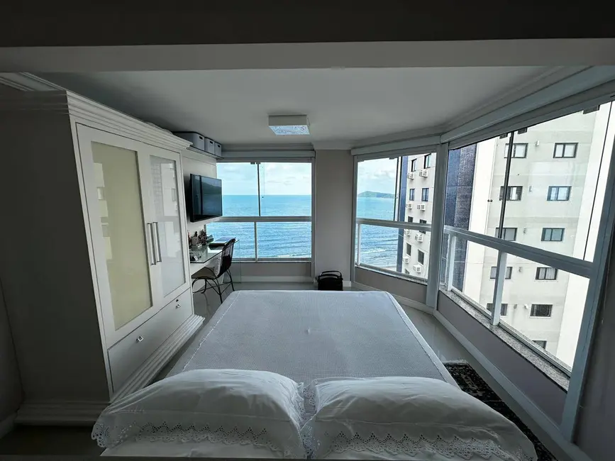 Foto 8 de Apartamento com 2 quartos à venda, 64m2 em Itapema - SC