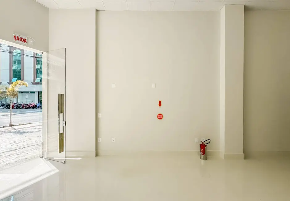 Foto 7 de Sala Comercial à venda, 138m2 em Centro, Balneario Camboriu - SC