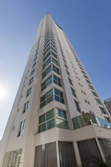 Apartamento com 4 quartos à venda, 181m2 em Centro, Balneario Camboriu - SC - imagem 2 Foto 2 de Apartamento com 4 quartos à venda, 181m2 em Centro, Balneario Camboriu - SC
