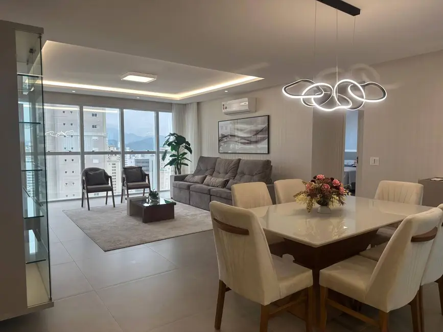 Apartamento com 4 quartos à venda, 400m2 em Centro, Balneario Camboriu - SC - imagem 8 Foto 8 de Apartamento com 4 quartos à venda, 400m2 em Centro, Balneario Camboriu - SC