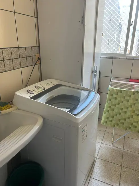 Apartamento com 3 quartos à venda e para alugar, 120m2 em Centro, Balneario Camboriu - SC - imagem 2 Foto 2 de Apartamento com 3 quartos à venda e para alugar, 120m2 em Centro, Balneario Camboriu - SC