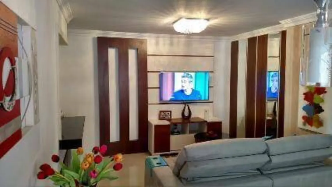 Apartamento com 3 quartos à venda e para alugar, 110m2 em Centro, Balneario Camboriu - SC - imagem 3 Foto 3 de Apartamento com 3 quartos à venda e para alugar, 110m2 em Centro, Balneario Camboriu - SC