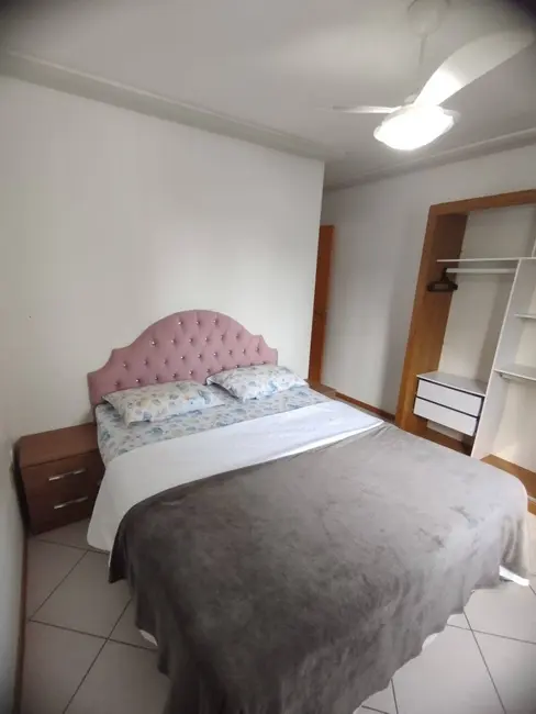 Apartamento com 2 quartos à venda e para alugar, 80m2 em Centro, Balneario Camboriu - SC - imagem 4 Foto 4 de Apartamento com 2 quartos à venda e para alugar, 80m2 em Centro, Balneario Camboriu - SC