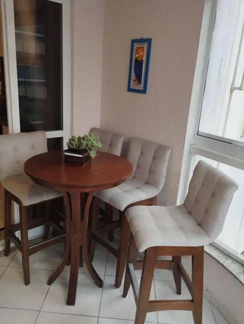Apartamento com 2 quartos à venda e para alugar, 80m2 em Centro, Balneario Camboriu - SC - imagem 5 Foto 5 de Apartamento com 2 quartos à venda e para alugar, 80m2 em Centro, Balneario Camboriu - SC