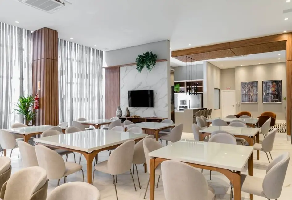 Apartamento com 3 quartos para alugar, 130m2 em Centro, Balneario Camboriu - SC - imagem 8 Foto 8 de Apartamento com 3 quartos para alugar, 130m2 em Centro, Balneario Camboriu - SC