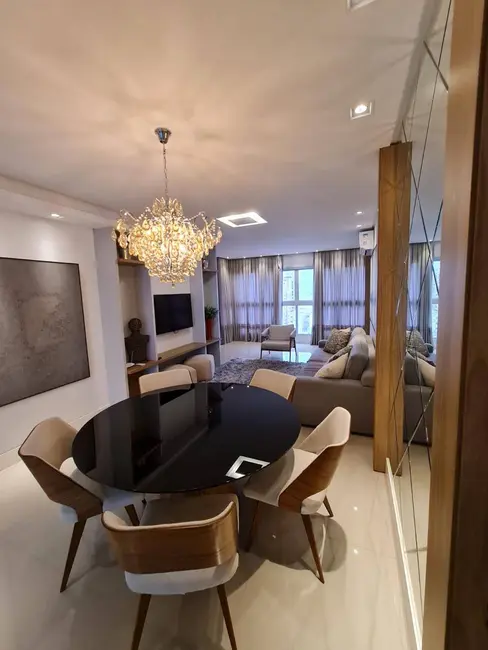 Apartamento com 3 quartos à venda e para alugar, 100m2 em Centro, Balneario Camboriu - SC - imagem 7 Foto 7 de Apartamento com 3 quartos à venda e para alugar, 100m2 em Centro, Balneario Camboriu - SC
