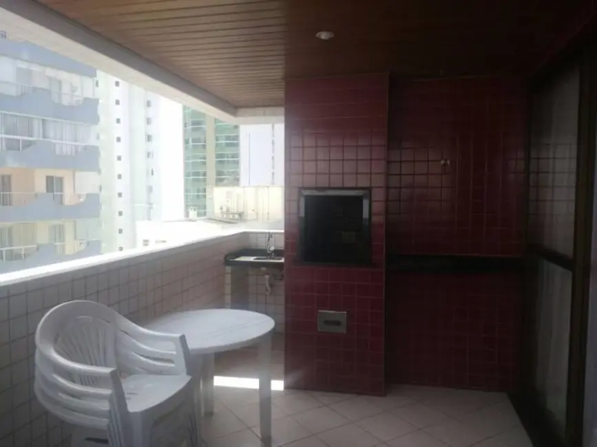 Foto 2 de Apartamento com 2 quartos para alugar, 102m2 em Centro, Balneario Camboriu - SC