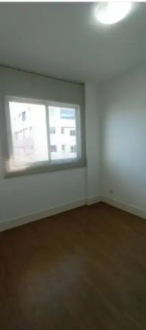 Foto 7 de Apartamento com 1 quarto à venda e para alugar, 38m2 em Centro, Curitiba - PR