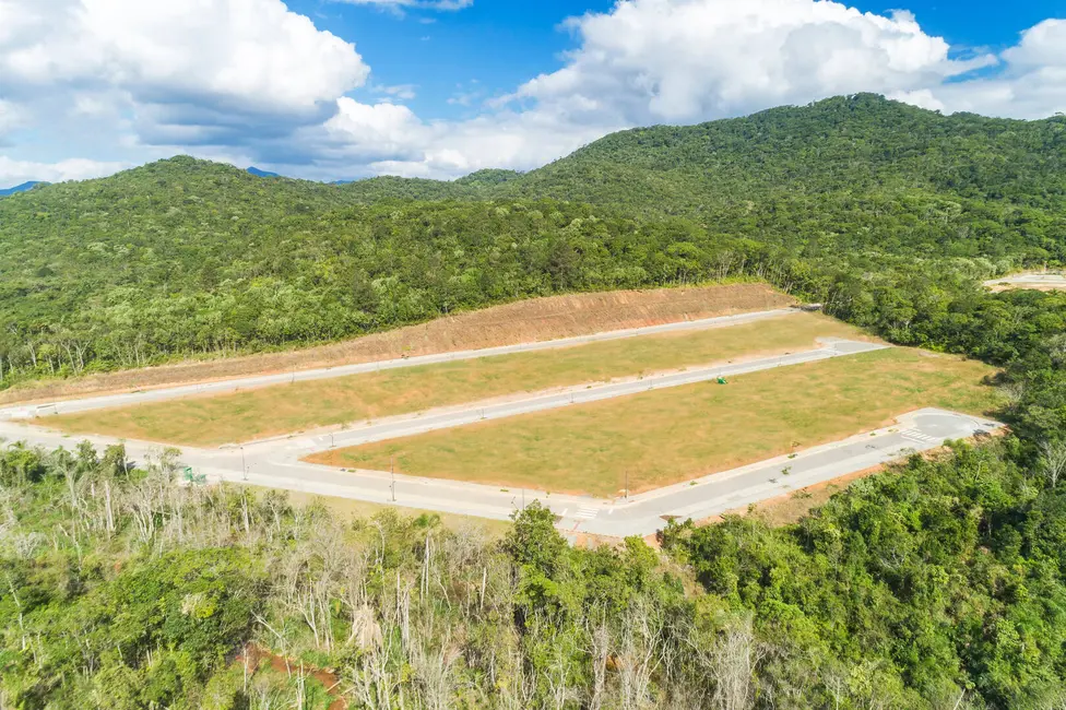 Foto 6 de Terreno / Lote à venda, 300m2 em Camboriu - SC